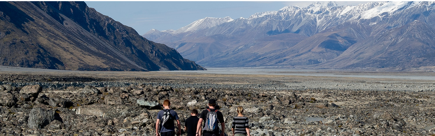 Mt Cook Hooker Valley Track Stray NZ 