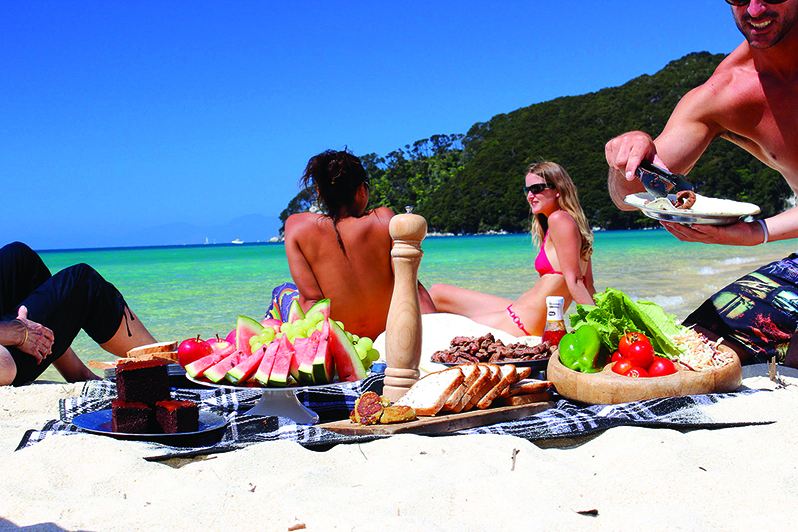 Abel Tasman Kayaks - Enjoy a picnic lunch on the beach. 