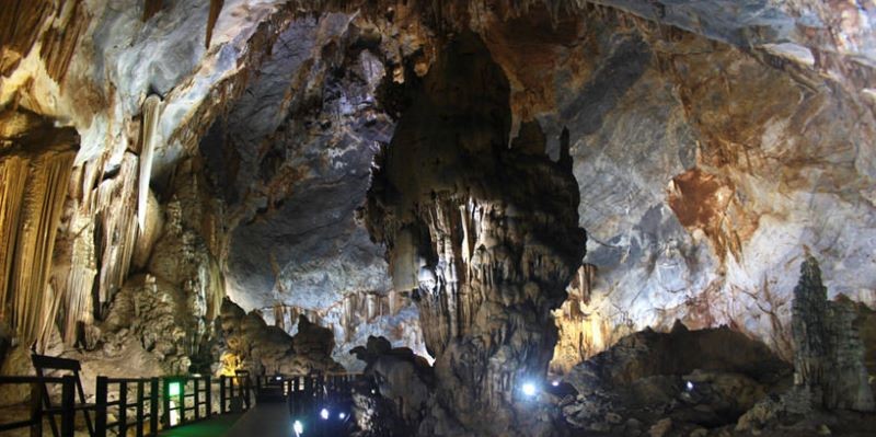 Phong Nha dong hoi vietnam