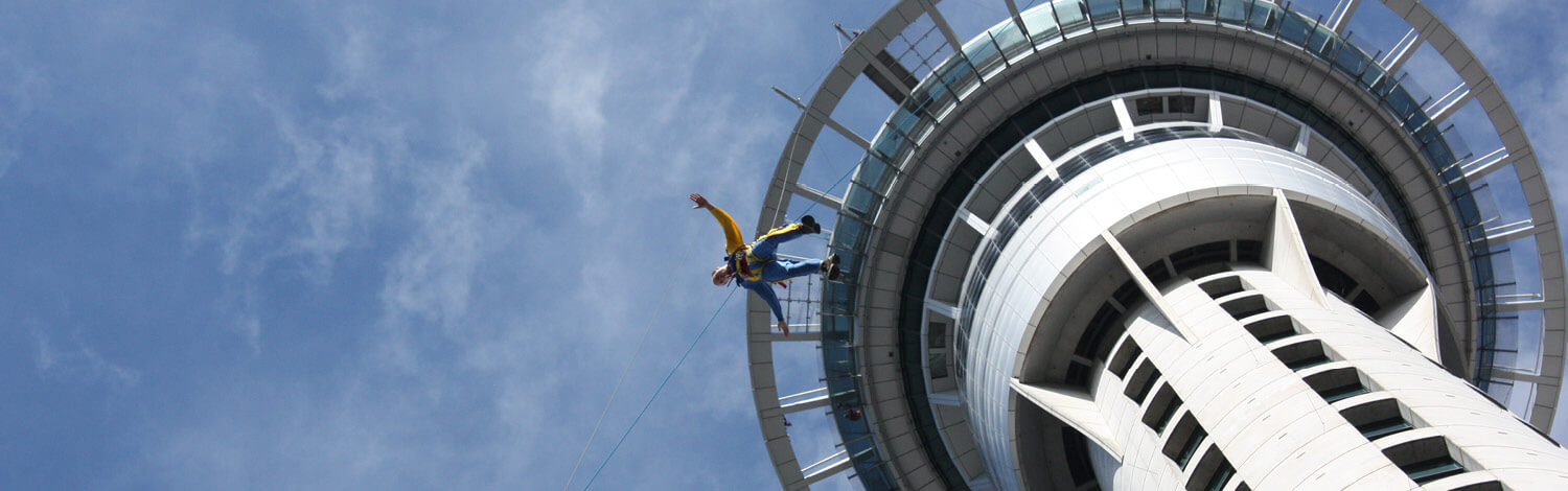 Sky jump Auckland Stray NZ