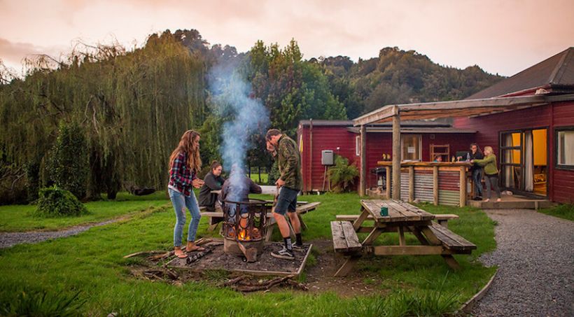 blue duck station bonfire straynz gallery3