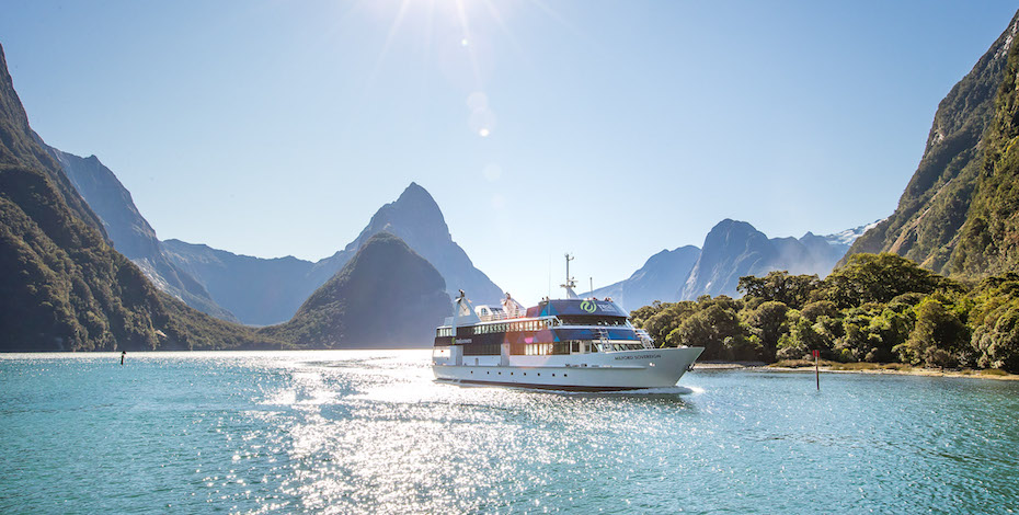 Milford Sound Scenic Cruise New Zealand