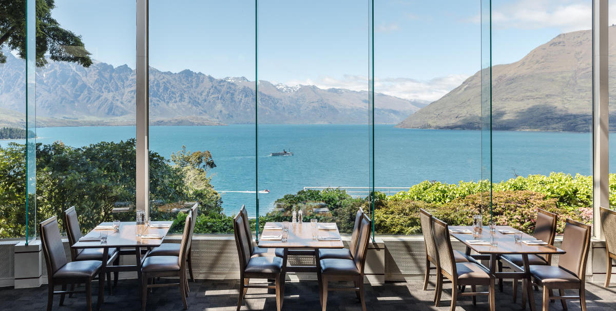 Stray NZ Accommodation: Mercure in Queenstown