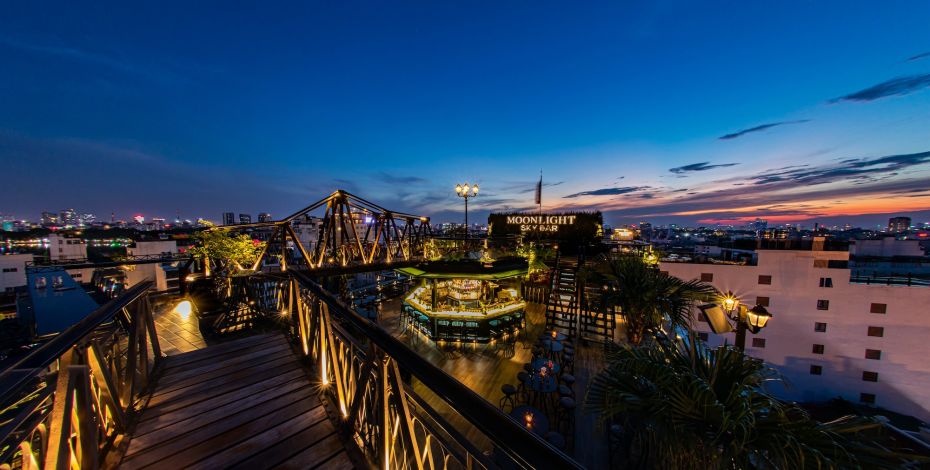 24 25 SEA Accommodation Hanoi Rooftop