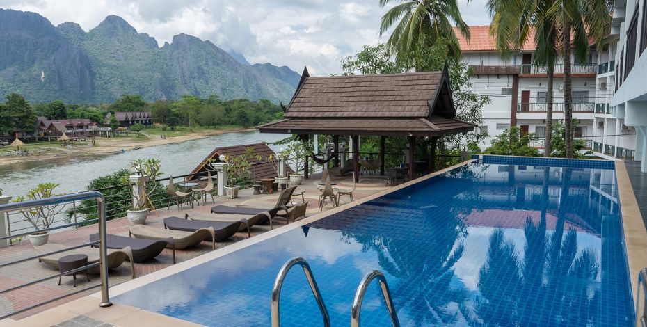 24 25 SEA Accommodation Vang Vieng Swiming Pool
