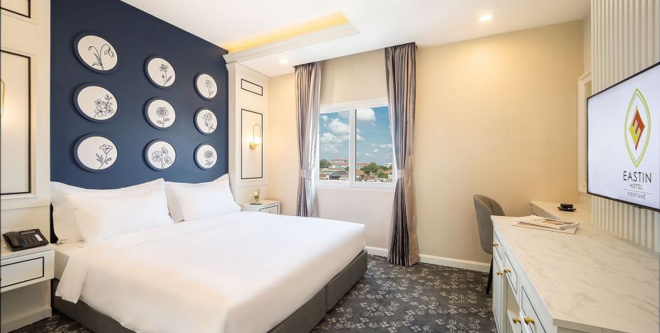 24 25 SEA Accommodation Vientiane Superior Room