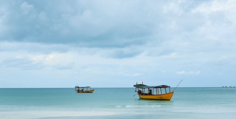 24 25 SEA Highlight Boats near Koh Rong