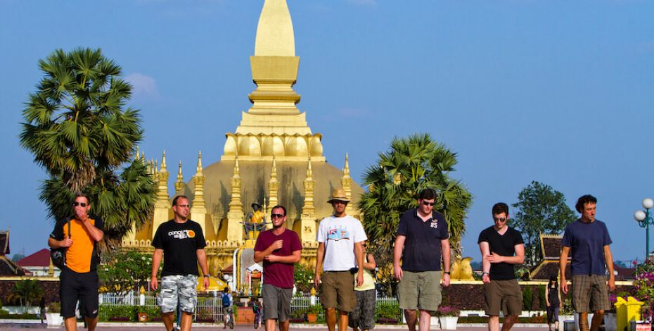24 25 SEA Highlight Vientiane Tour