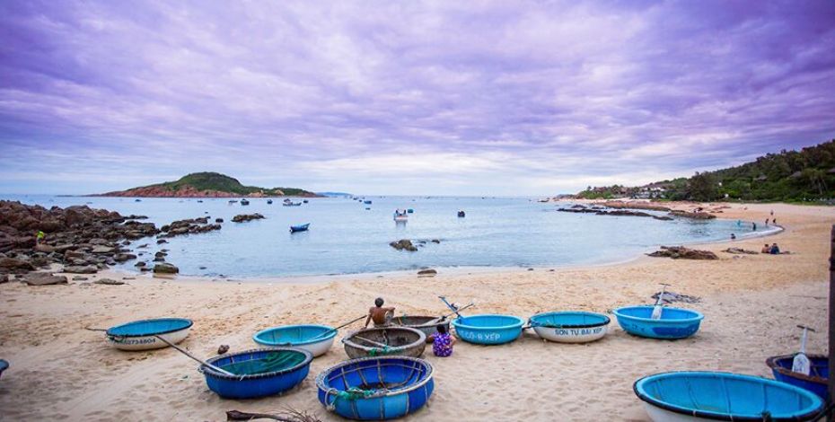 Bai Xep Stray Asia Pass Highlight