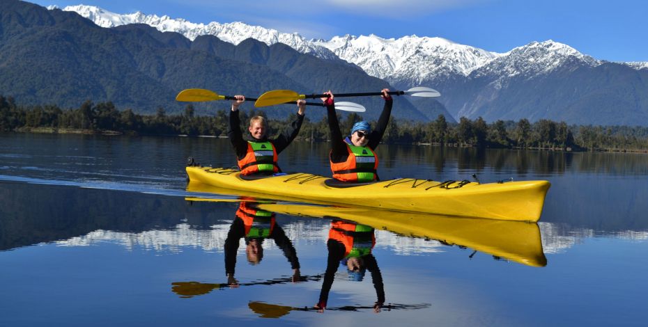 Franz josef glacier country kayaks paddles up