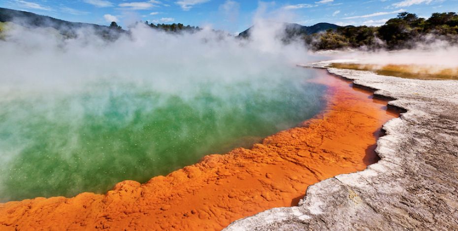 Rotorua Wai O Tapu colour