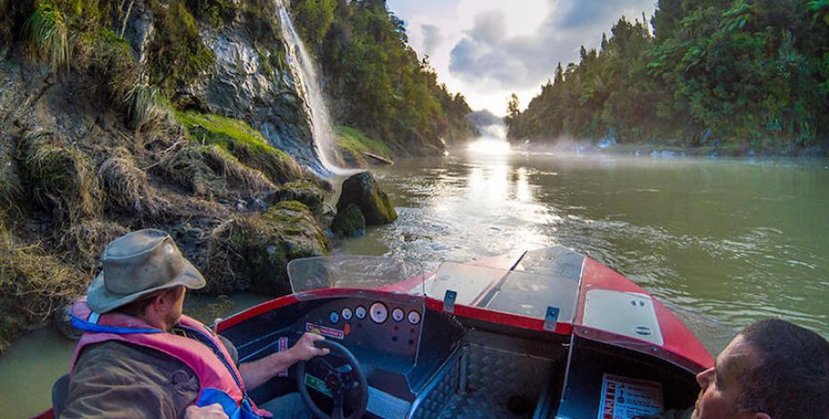 blue duck station jetboating tour straynz gallery