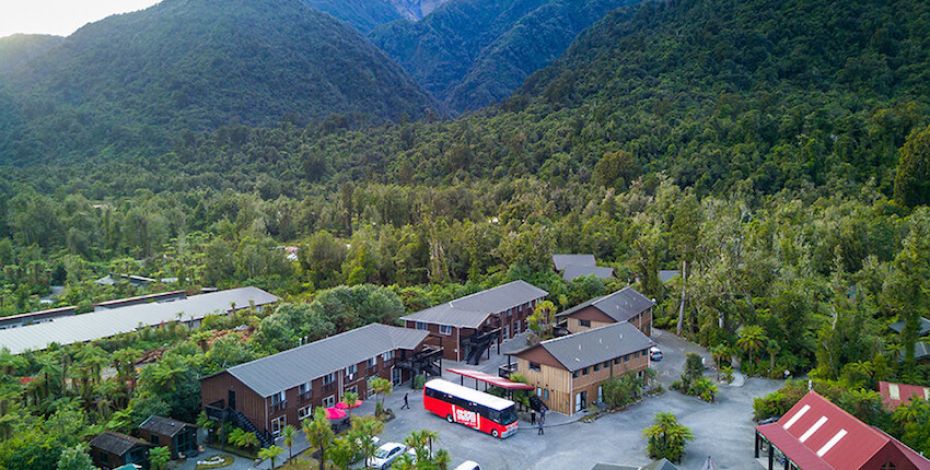 franz josef rainforest retreat straynz gallery