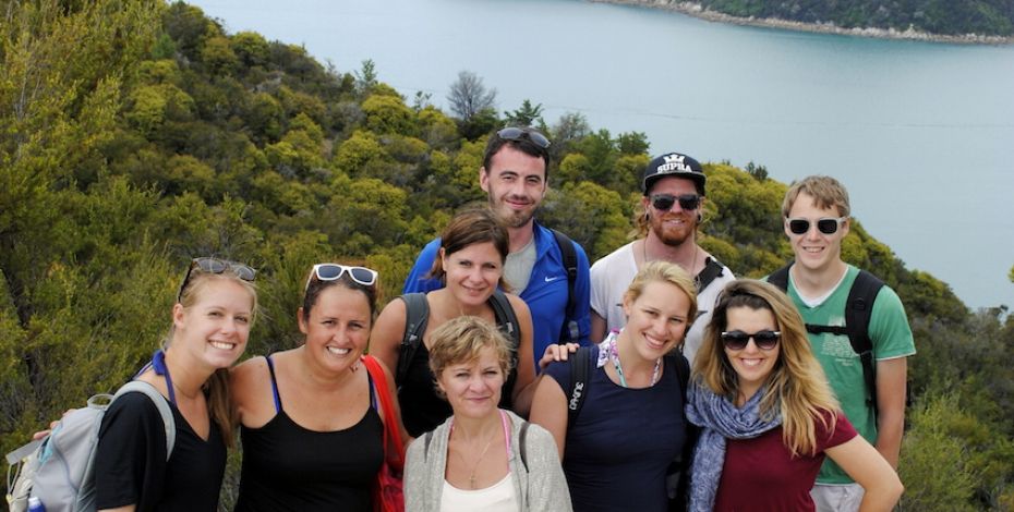 hiking abel tasman social