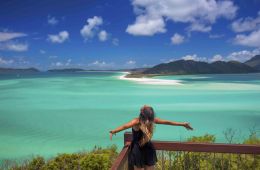 STRAY AUS Whitsundays View