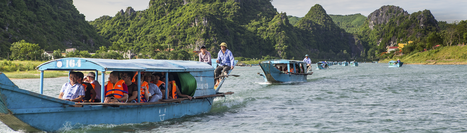 phong nha Webheader Vietnam