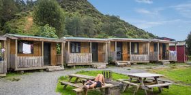 blue duck station cabins thumb