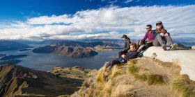 wanaka royspeak group climb thumb