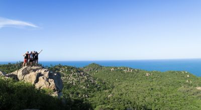 STRAY AUS Magnetic Island2 1