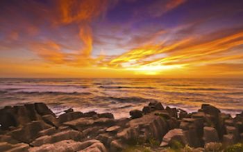 Punakaiki Pancake Rocks at Sunset - thumbnail