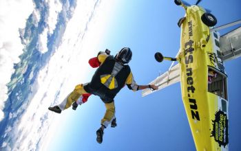 Skydiving Taupo Thumbnail