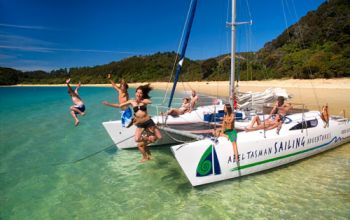 abel tasman sailing thumb